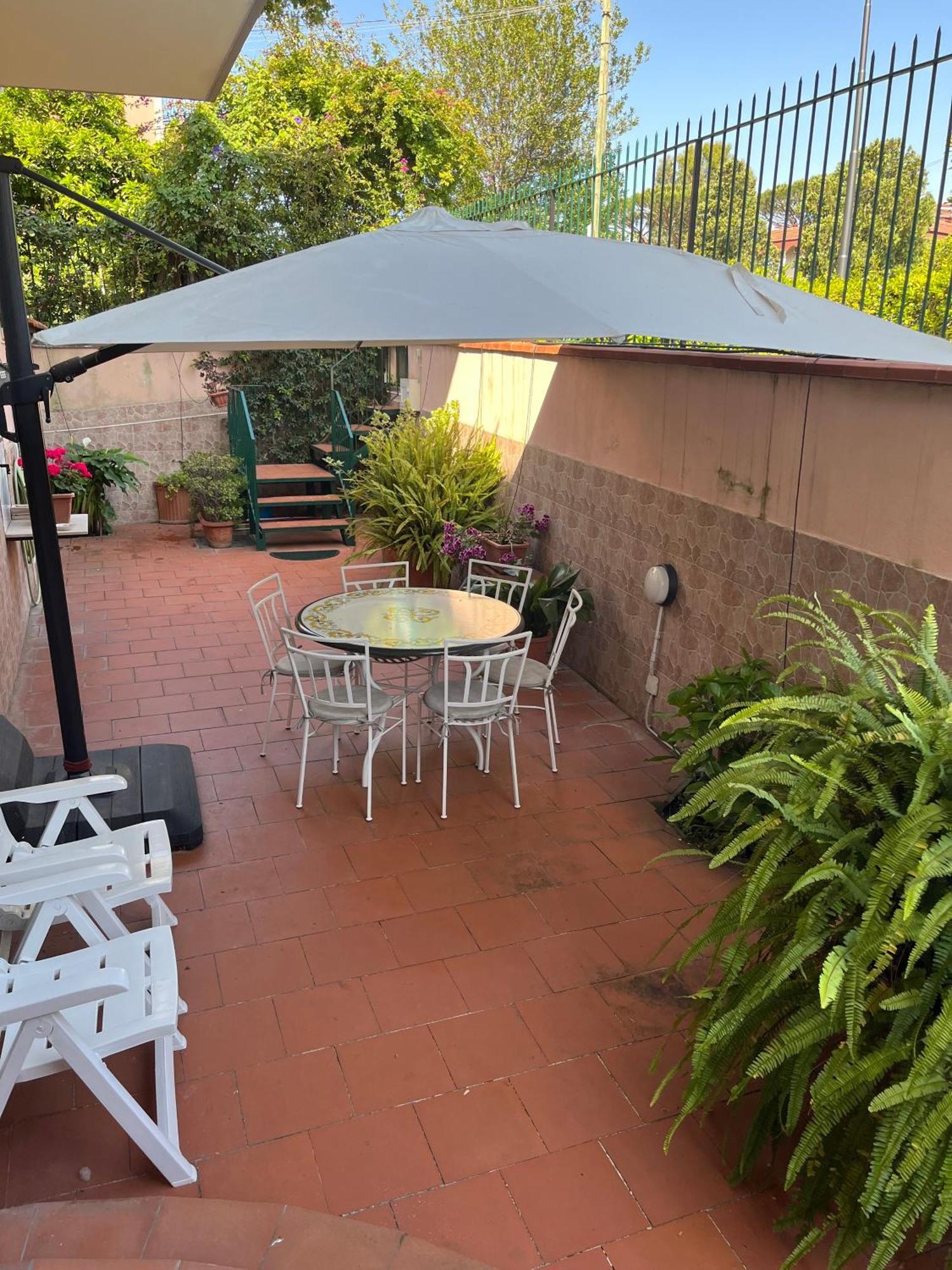 Casa Vacanze Il Gatto Rosso Trecase Exterior foto